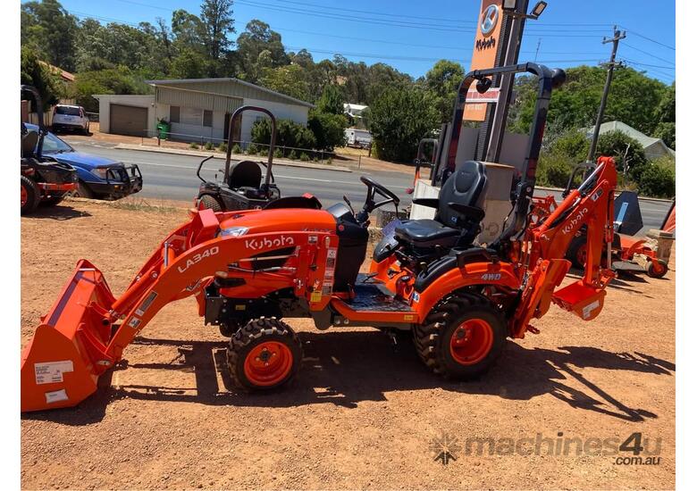 Kubota BX23S TRactor With Backhoe