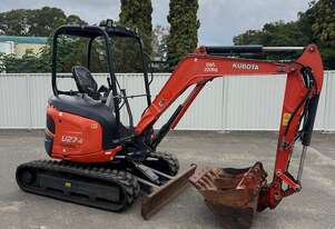 Kubota 2020   U27-4