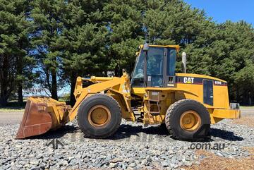 Caterpillar 1999   938G