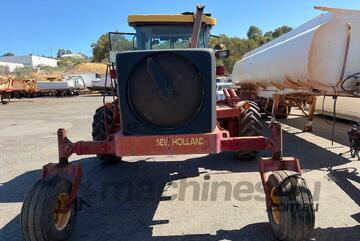 New Holland   HW340 Windrower