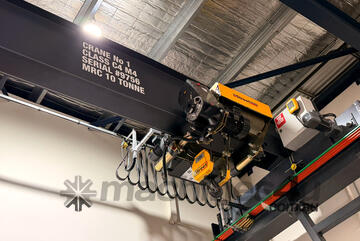 10T Free-Standing Overhead Crane with Steel Columns & Runways 16.35m Span Premium Condition