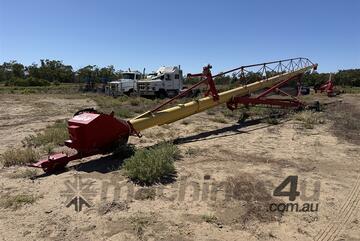 Westfield 130-94 Swing Away Grain Auger