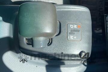 2017 Isuzu NQR 87-190 Crew Cab Table Top