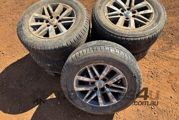 5 x Hilux Rims