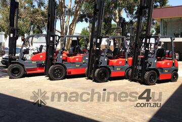 FlexiLift FG Series Dual Fuel Forklift