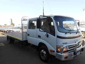 2011 HINO 300 SERIES 2.5T DUAL CAB TRUCK - picture0' - Click to enlarge