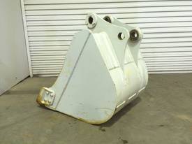 670MM GP BUCKET WITH SPADE TEETH SUIT 8T EXCAVATOR D644 - picture0' - Click to enlarge