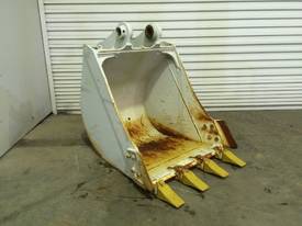 670MM GP BUCKET WITH SPADE TEETH SUIT 8T EXCAVATOR D644 - picture2' - Click to enlarge
