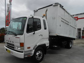 2007 Mitsubishi 240hp Chipper tipper  - picture0' - Click to enlarge