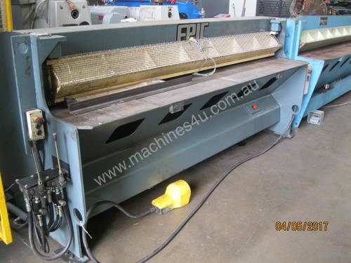 Epic 2450mm x 4mm Hydraulic Guillotine