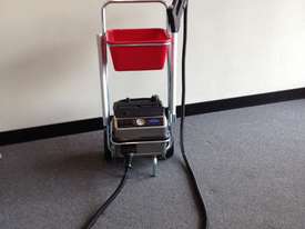 Euro4000 Steam Cleaner with Hot Water Injection - picture2' - Click to enlarge