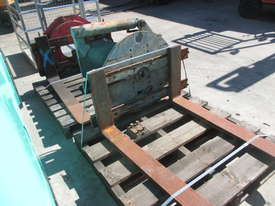 Cascade Rotator, 180 deg, Used Forklift Attachment - picture0' - Click to enlarge