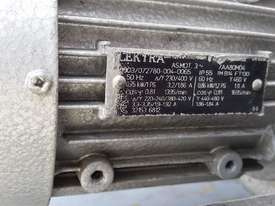 busch vacuum pump - picture1' - Click to enlarge