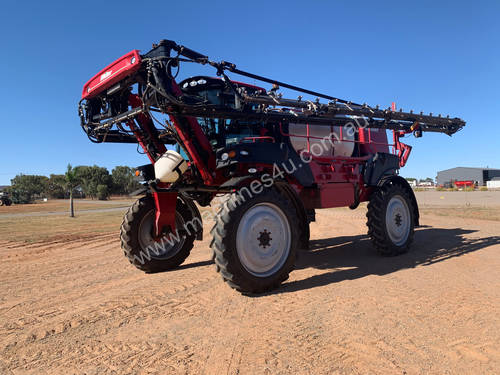 Miller Nitro 5365  Boom Spray Sprayer