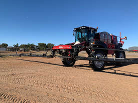 Miller Nitro 5365  Boom Spray Sprayer - picture2' - Click to enlarge