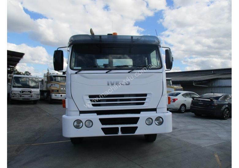 caption 2007 Iveco Acco 2350G Table / Tray Top