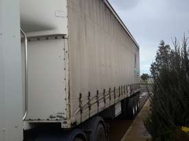 Krueger Semi Curtainsider Trailer - picture1' - Click to enlarge