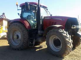 Case IH Puma 165 FWA/4WD Tractor - picture1' - Click to enlarge