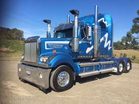 2013 Western Star 4964FXT Prime Mover - picture2' - Click to enlarge