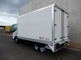 Fuso Canter 515 Pantech Truck - picture1' - Click to enlarge