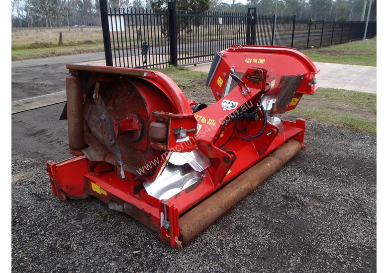 caption Howard S2 340 Slasher Hay/Forage Equip