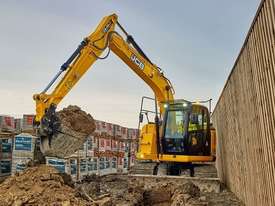 JCB JZ140 Tracked-Excav Excavator - picture1' - Click to enlarge
