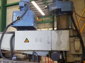 ZJ Radial Drilling Machine  - Z3050 x 16 - picture0' - Click to enlarge
