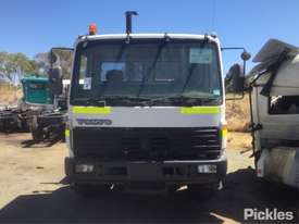 1998 Volvo FL6 - picture1' - Click to enlarge