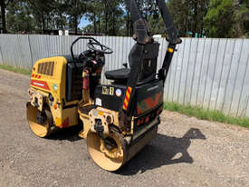 Dynapac CC900 Vibrating Roller Roller/Compacting - picture1' - Click to enlarge