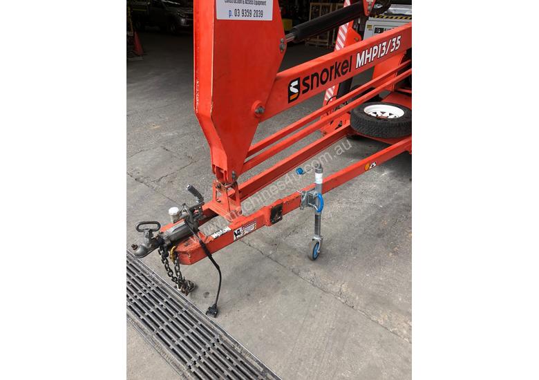 caption SNORKEL MHP13/35 TRAILER BOOM
