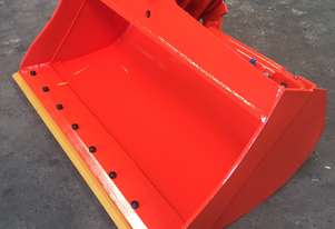 GARDNER ENGINEERING - 3-5 tonne tilt bucket