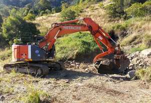 GARDNER ENGINEERING - 20T Bracket Pivot Hydraulic Thumb