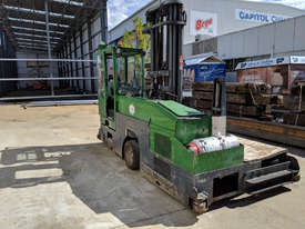 Multi-Directional Forklift - picture2' - Click to enlarge