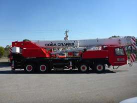 2011 Zoomlion QY40V 40T Truck Mounted Slewing Crane (CC011) - picture0' - Click to enlarge