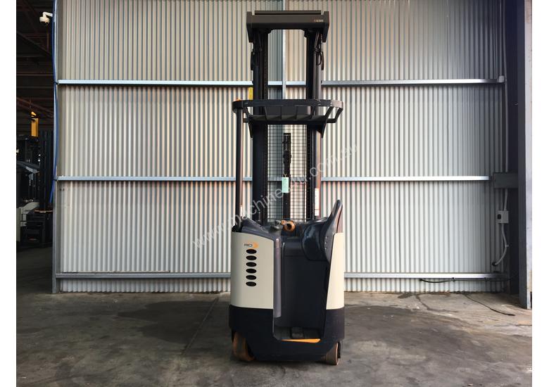 caption Electric Forklift Reach RD Series 1999