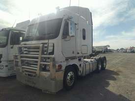 Freightliner Argosy - picture0' - Click to enlarge