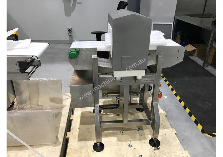caption Bizerba Metal Detector for Food/Product Inspection