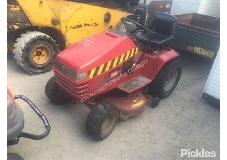 caption Toro Wheel Horse