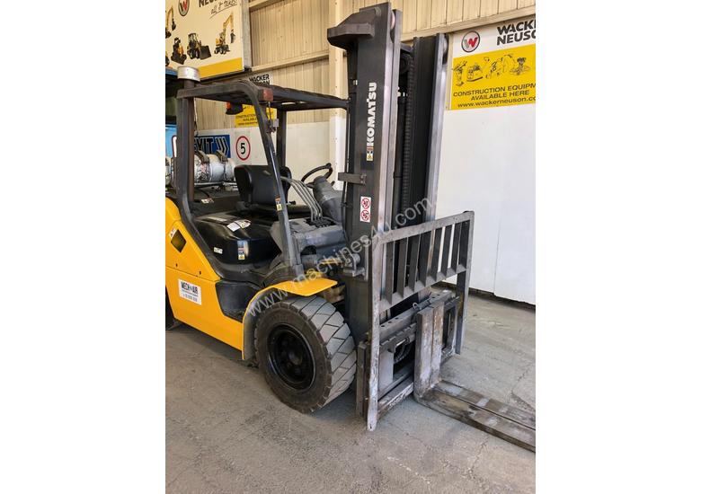 Used 2012 komatsu KOMATSU FG45T-10 FORKLIFT Counterbalance Forklifts in ...