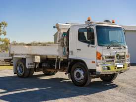 16T Tipping Truck - picture0' - Click to enlarge