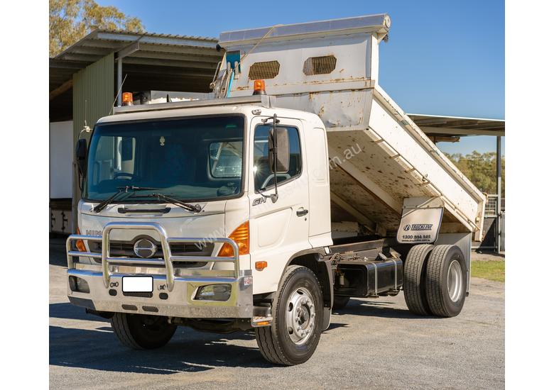 caption 16T Tipping Truck