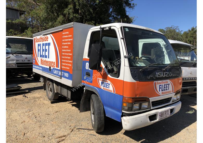 caption 1999 Isuzu NKR Wrecking Stock #1708