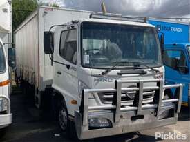 2006 Hino FD1J Series 2 - picture0' - Click to enlarge