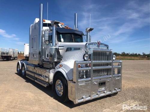 2018 Kenworth T909