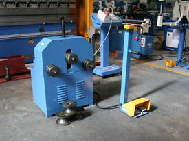 76mm Section Rollers 17 Sets Tooling 240Volt - picture0' - Click to enlarge