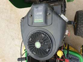 John Deere D130 Ride on Lawn Mower - picture1' - Click to enlarge