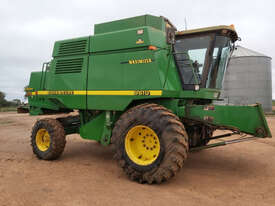 John Deere 9610 Header(Combine) Harvester/Header - picture2' - Click to enlarge