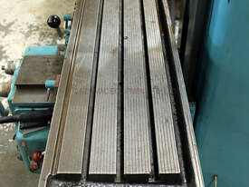 Remac 1000AR Universal milling machine  - picture2' - Click to enlarge