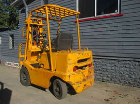 TCM 1.4 ton Cheap Used LPG Forklift  #1560 - picture2' - Click to enlarge