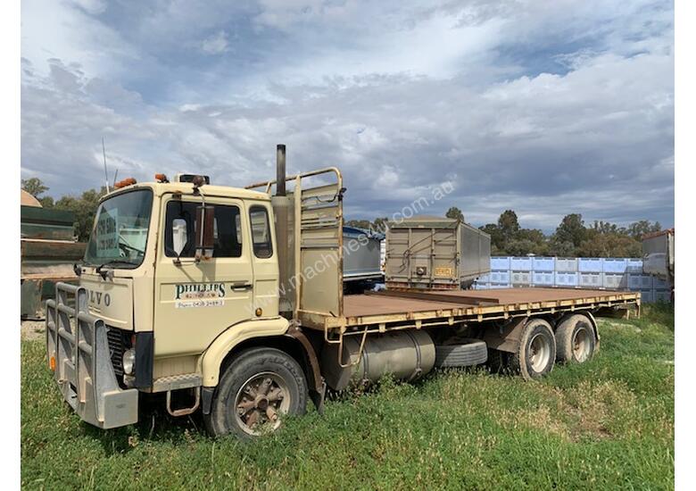 Used 1985 Volvo F7 Tray Truck in , - Listed on Machines4u